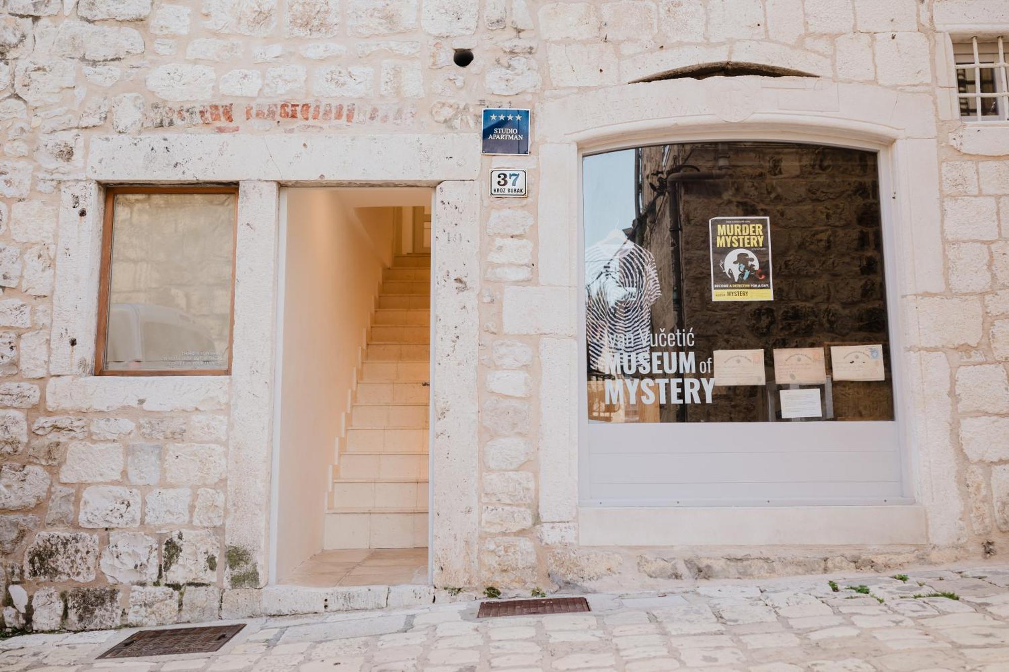 Fingerprint Central Apartment 5 Min From Center & Beach Hvar Town Kültér fotó